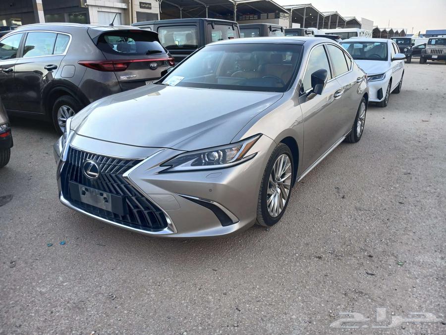 لكزس Es350CCمستخدم 202263470227801346112