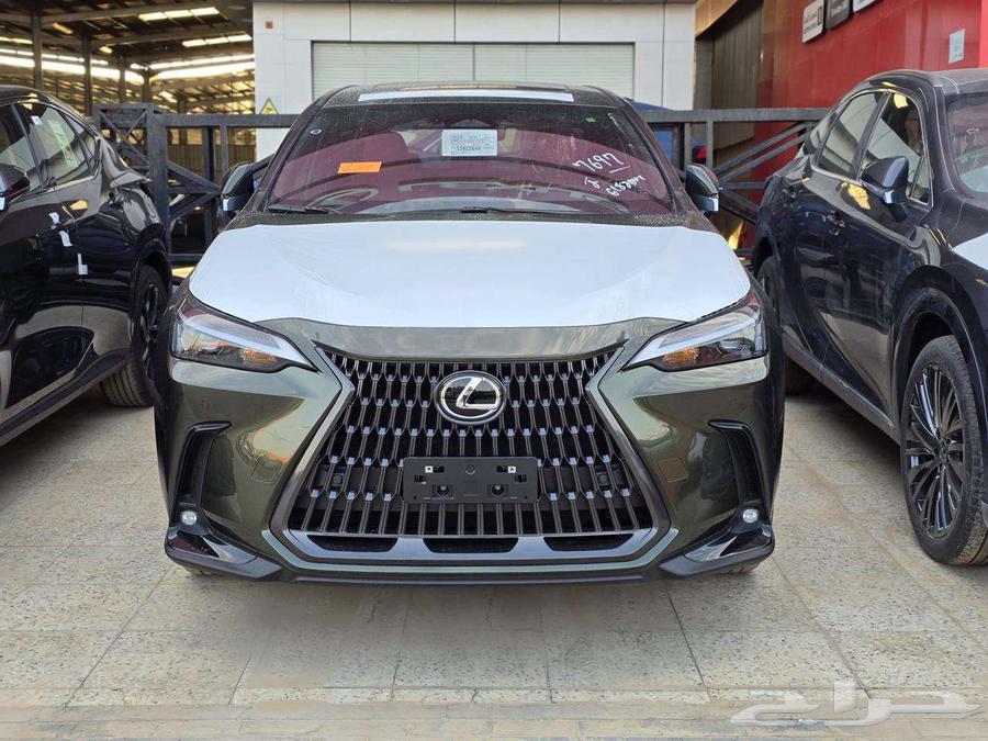 لكزس NX350 AA موديل 2025 لدى شركة الصفح للتجارة63470250829697111
