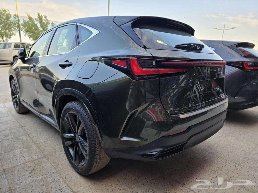 لكزس NX350 AA موديل 2025 لدى شركة الصفح للتجارة63470250829697113