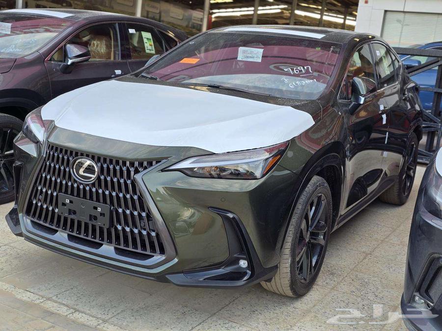 لكزس NX350 AA موديل 2025 لدى شركة الصفح للتجارة63470250829697112