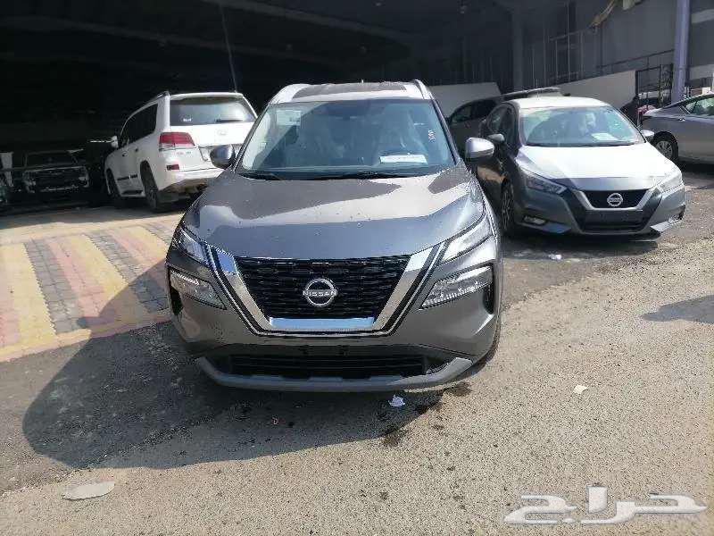 Nissan Extreel Standard 2025, cash and installment available through all banks63426287661187111