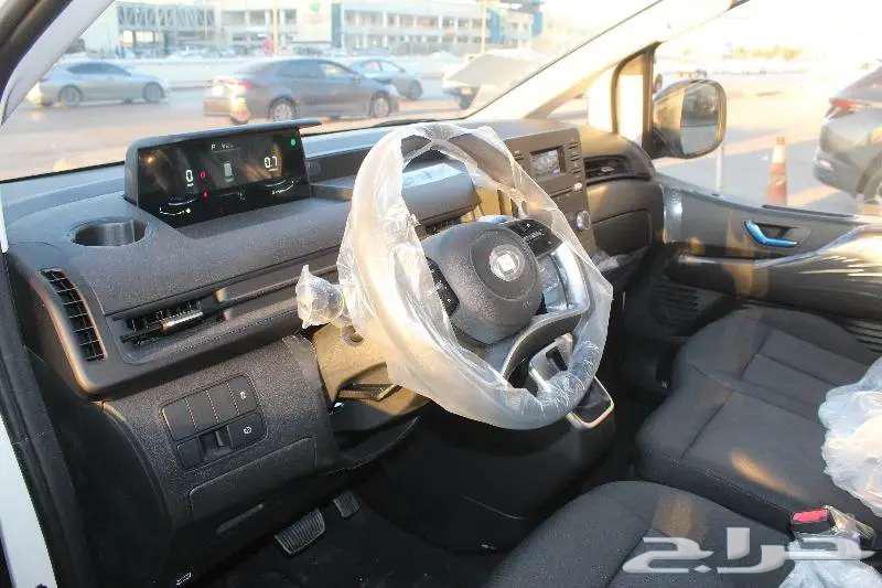 هيونداى ستاريا بضاعه ديزل توماتيك 202563421843324417111
