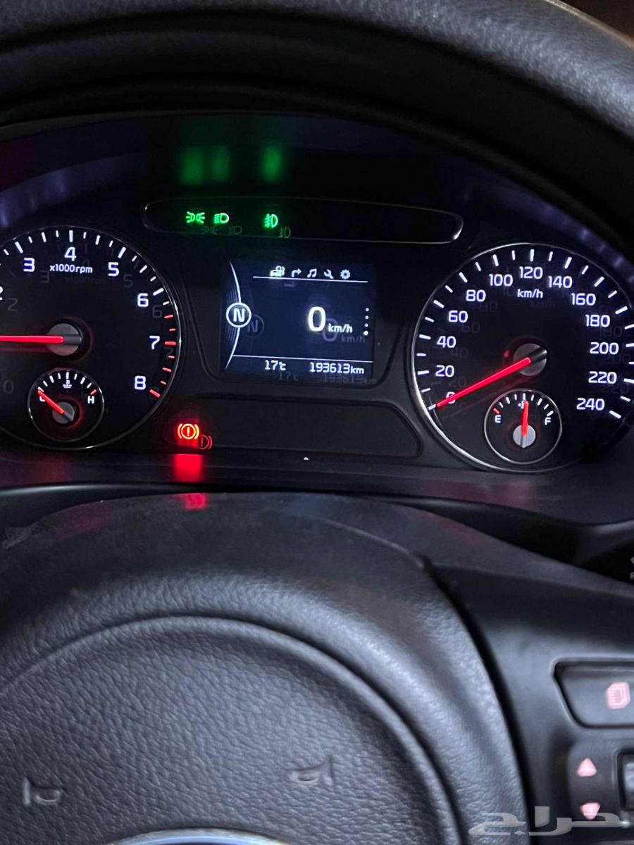 Kia Sorento 2017 for sale, gasoline, 2500 CC engine, very very clean63423432365699114