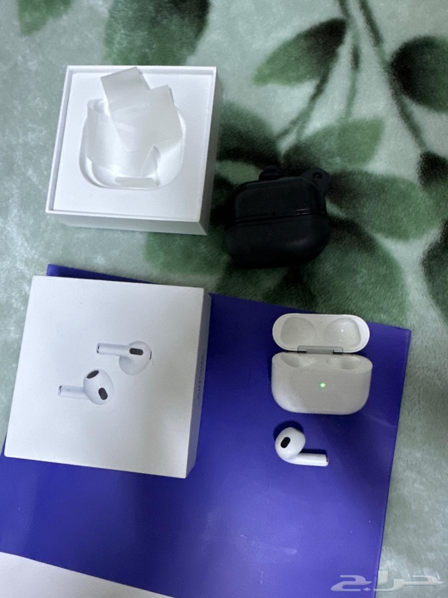 Original iPhone earphones632604435384341123
