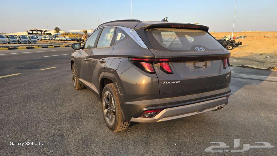 Hyundai Tucson 202563421076725889112