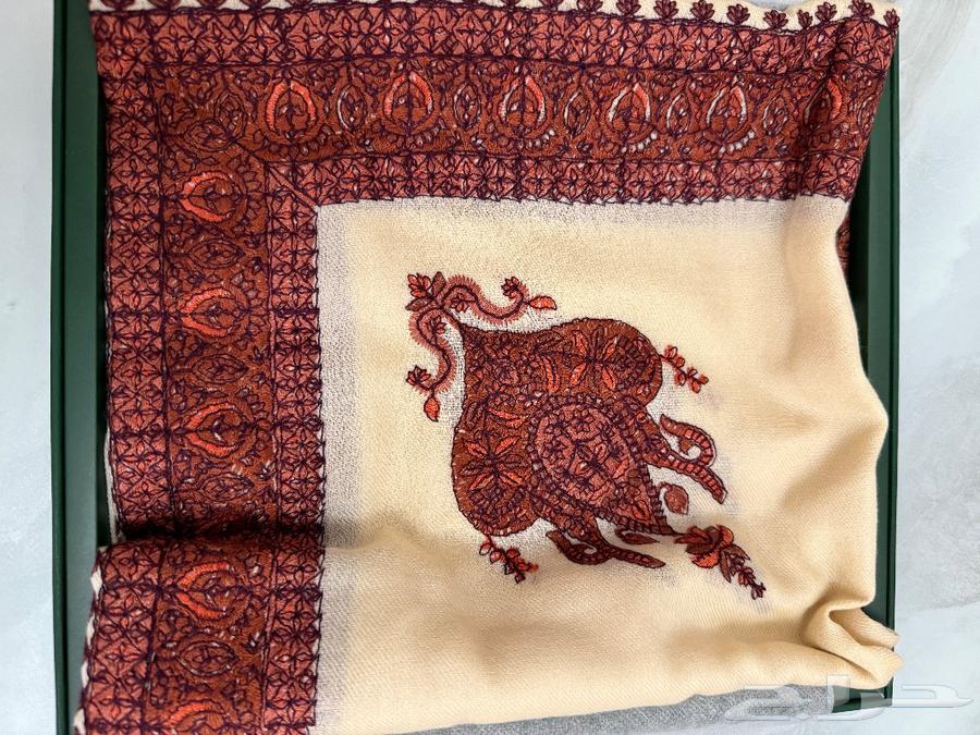 A new premium type of Kashmiri shawl63257879289858113