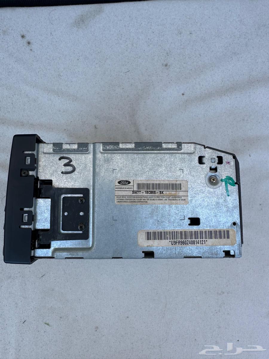 Ford Victoria Marquez player compatible with 2000 models and up63416889948289111