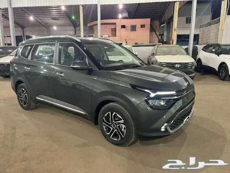 Kia Carens full option, 1500 cc turbo, model 202563413940504577111