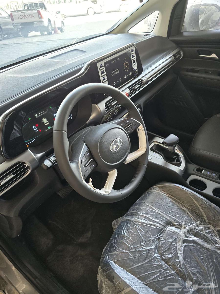 Hyundai Staria 2025 cash and installment63415401257474114