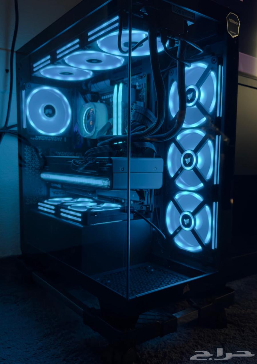 New PC gaming assembly63254217460866112