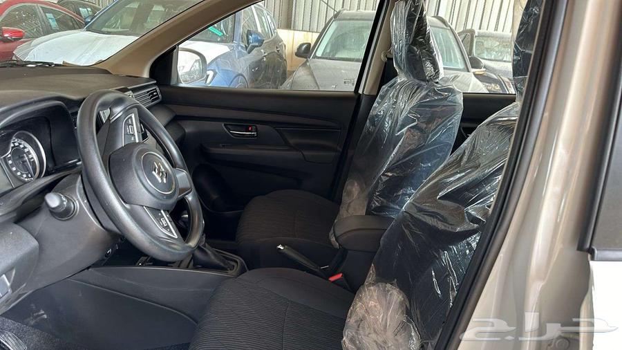 Suzuki Ertiga Standard 202563415295305473112