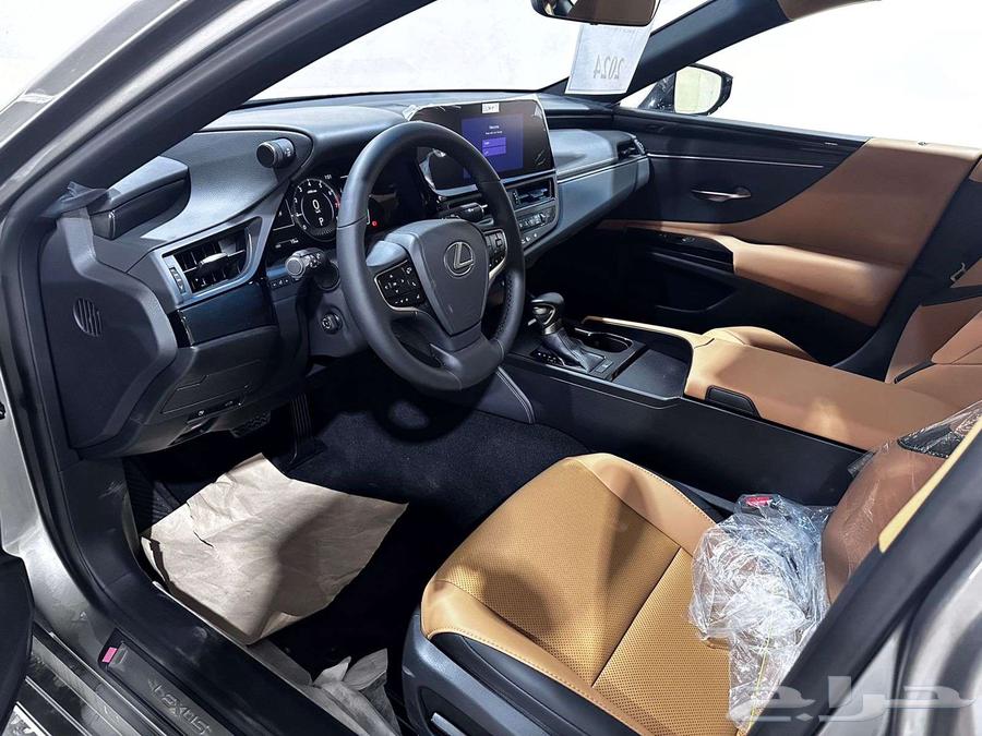 Lexus ES350 Class Sunroof Premium 2024 - (192900)63415401234818114