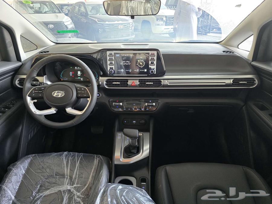 Hyundai Staria 2025 cash and installment63415401257474113