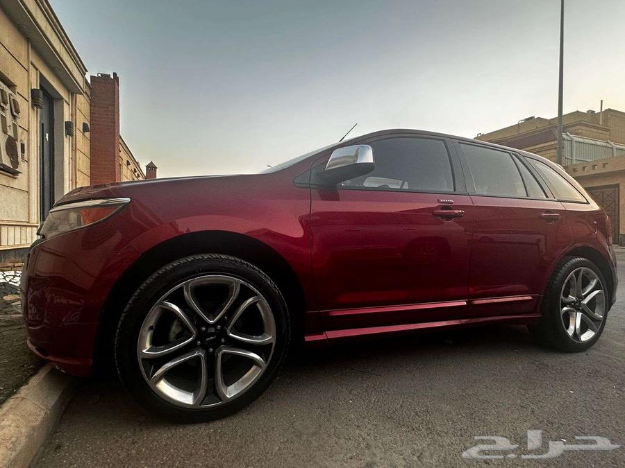 Ford Edge63412865745666112