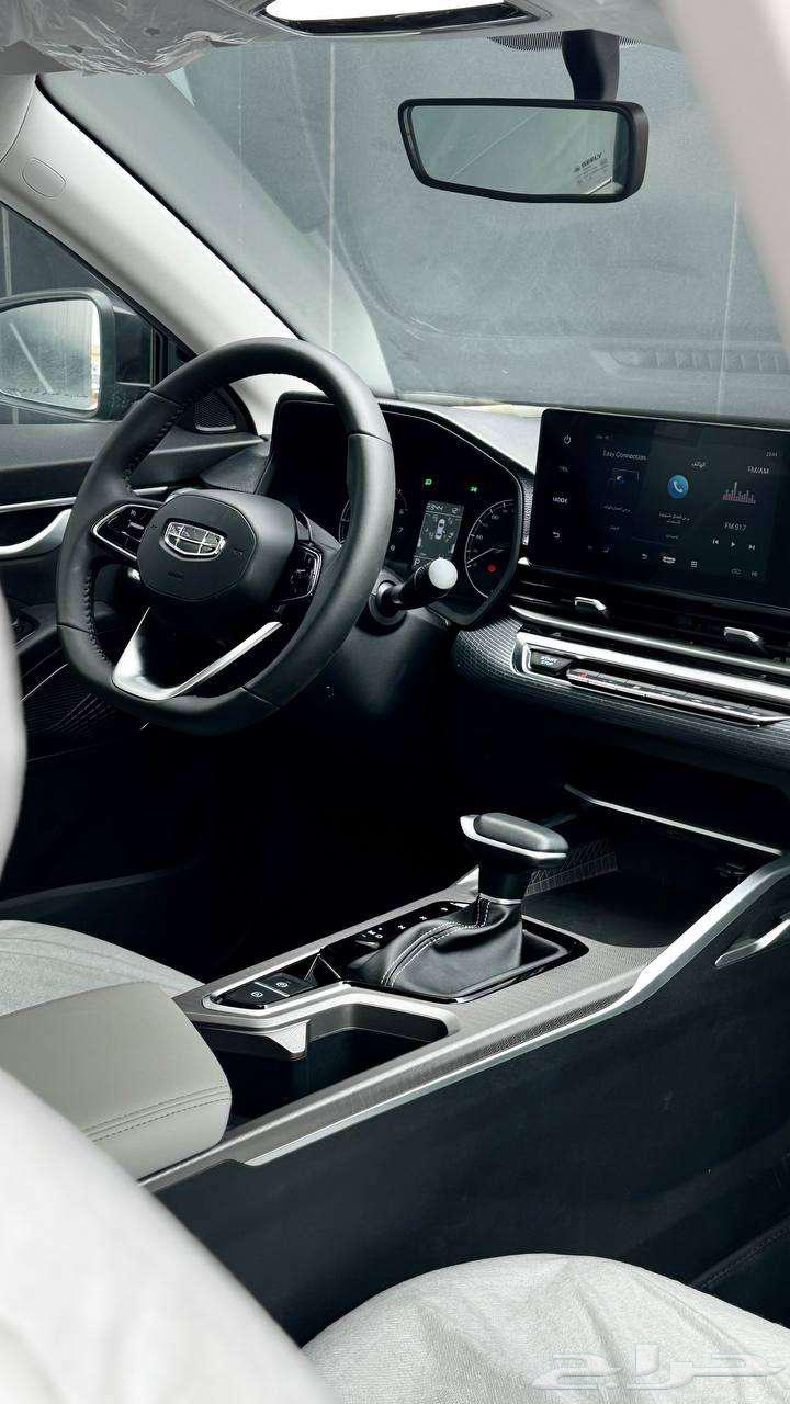 My car is a 2025 Jeep Grand Cherokee Limited, the lowest price in the Kingdom.63412391338498114