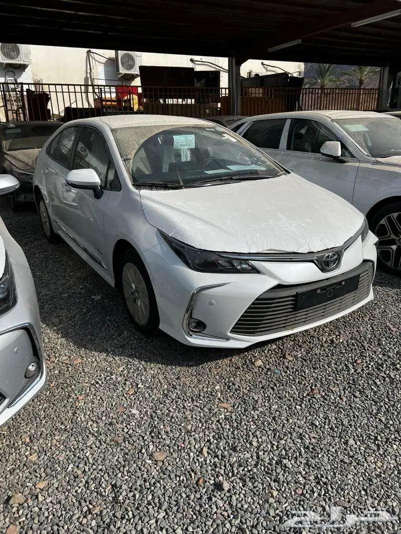 كورولا xle 2.0 l مطور 2025 كاش واقساط عرض المتحدة634124541418251112
