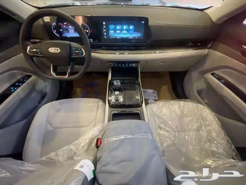 فورد تيرتوري ترند 2025 صيانه مجانيه63410583157505112