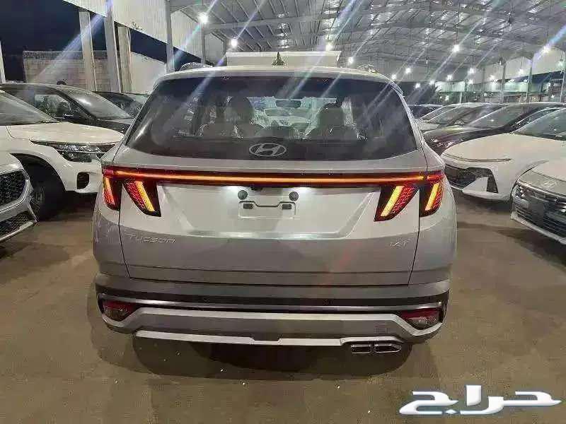 Hyundai Tucson Comfort 1600 cc model 2025, the lowest prices63410888930178112