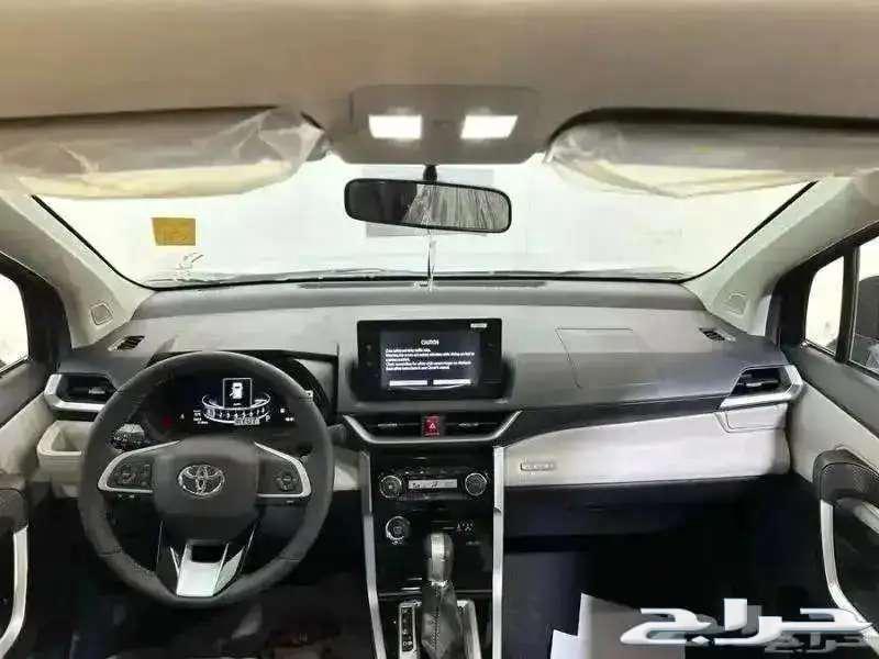 تويوتا فيلوز GLX موديل 202463408927960962112