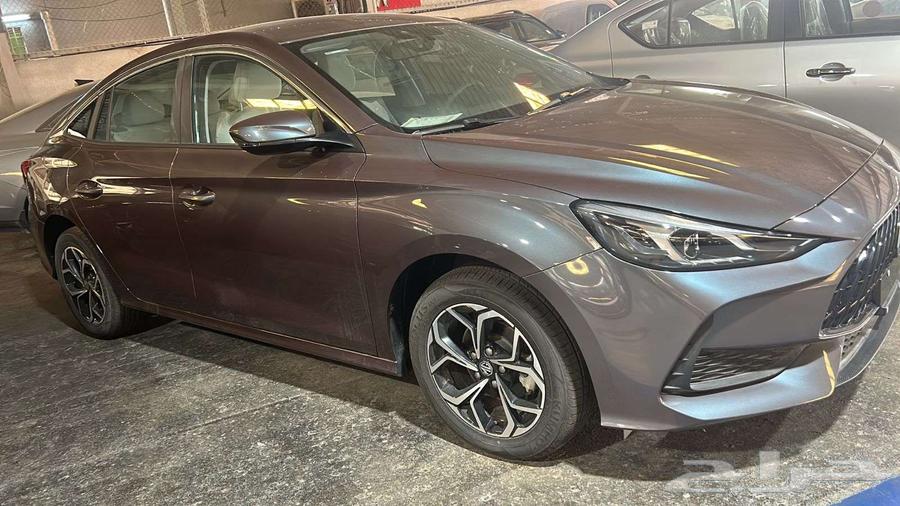 MG GT 2024 model offers for cash and installment with salaries starting from 350063410582986371111