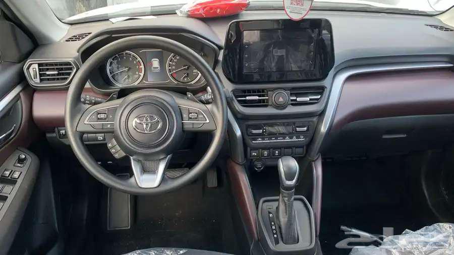 تويوتا اوربان كروزر ستاندر و GLX 2025 حماية مجانية وداش كام63410482390914114