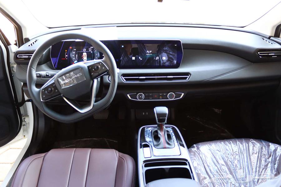 BAIC U5 Plus Luxury 2025, special offer for cash and installment, salary 350063410015404163113