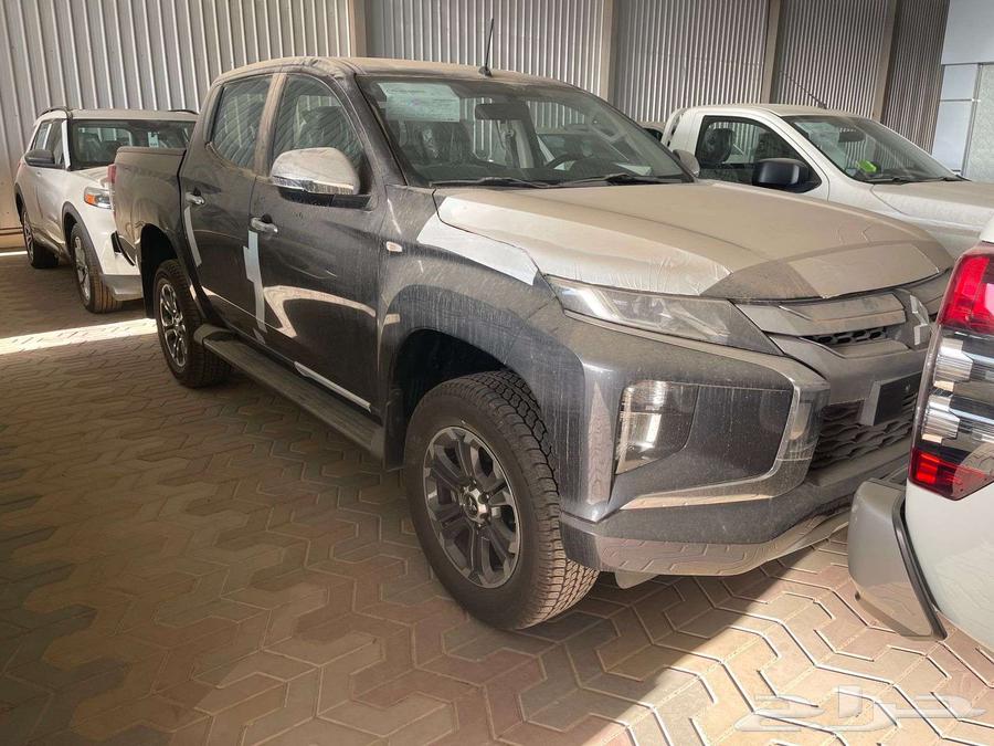 Mitsubishi L200 double cab full option 18-inch rims 2023 model, available for cash and installment payments63412048387713111