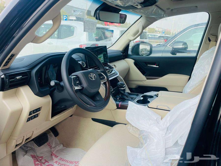 عرض خاص تويوتا لاندكروزر GXR L4 2025 سعودي بالتقسيط.63410015015682114
