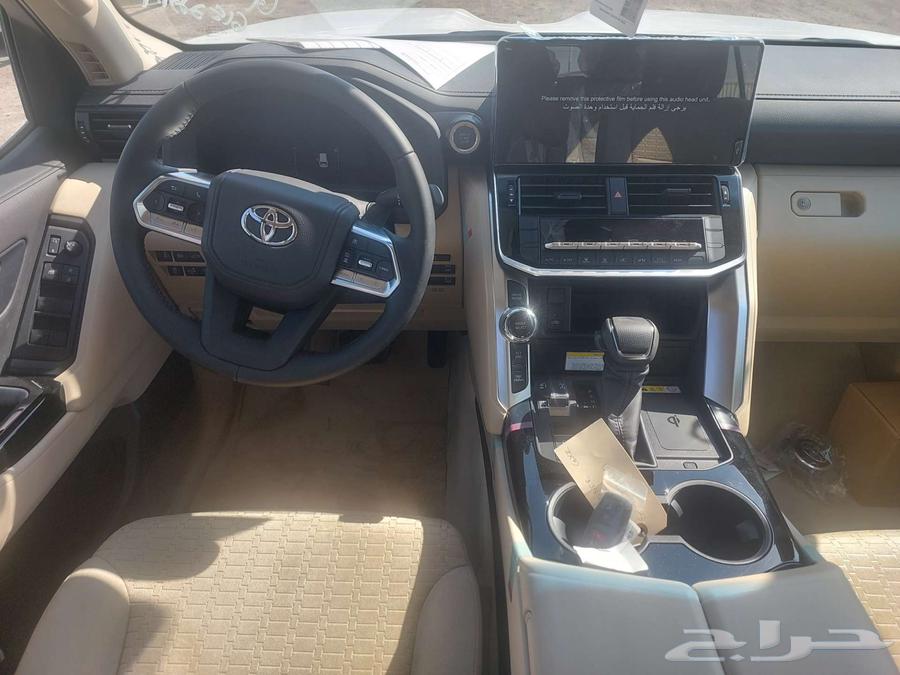 تويوتا لاندكروزر GXR3 بنزين 2025 سعودي63409789141890114