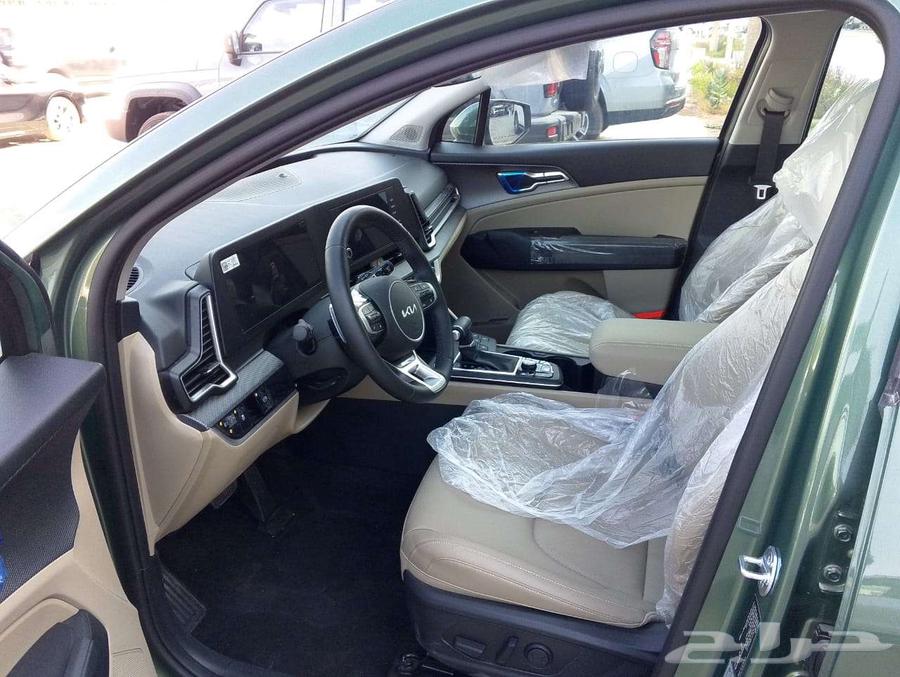 Kia Sportage EX 1600 CC 2024 model - Silver, cash and installments available63412159095938111