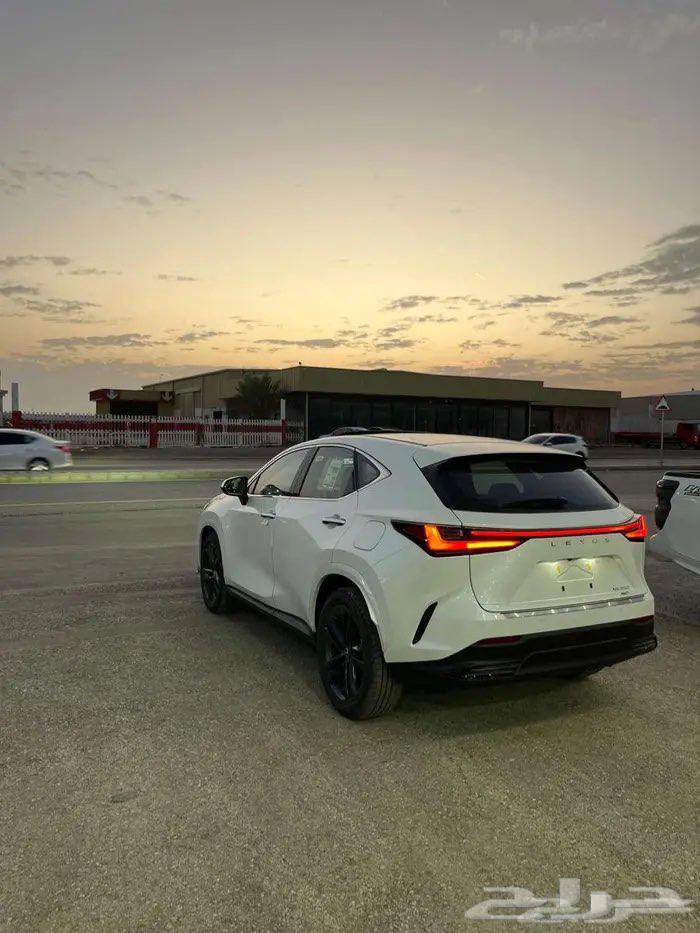 لكزسNX350 AH 202563408497728898112