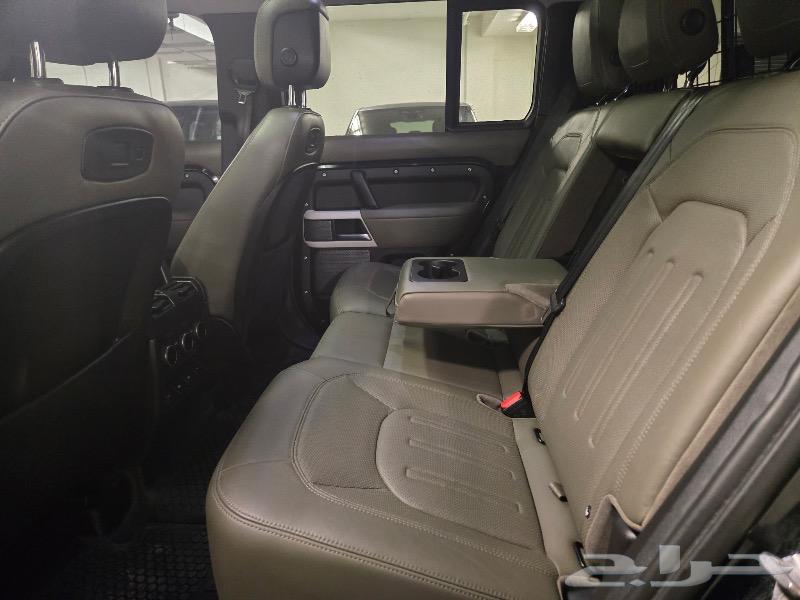2020 Defender HSE 110 in exceptional condition and at a special price63405424478721113