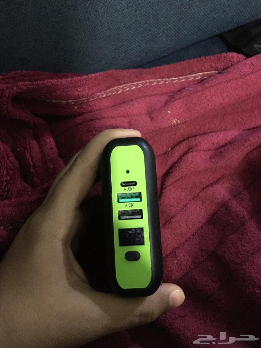 شاحن متنقل نادر ب 25632489870187541112