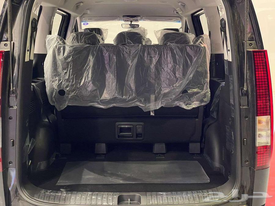 Hyundai Staria 9-seater diesel automatic 2025 available at RPM company.63405424410753114