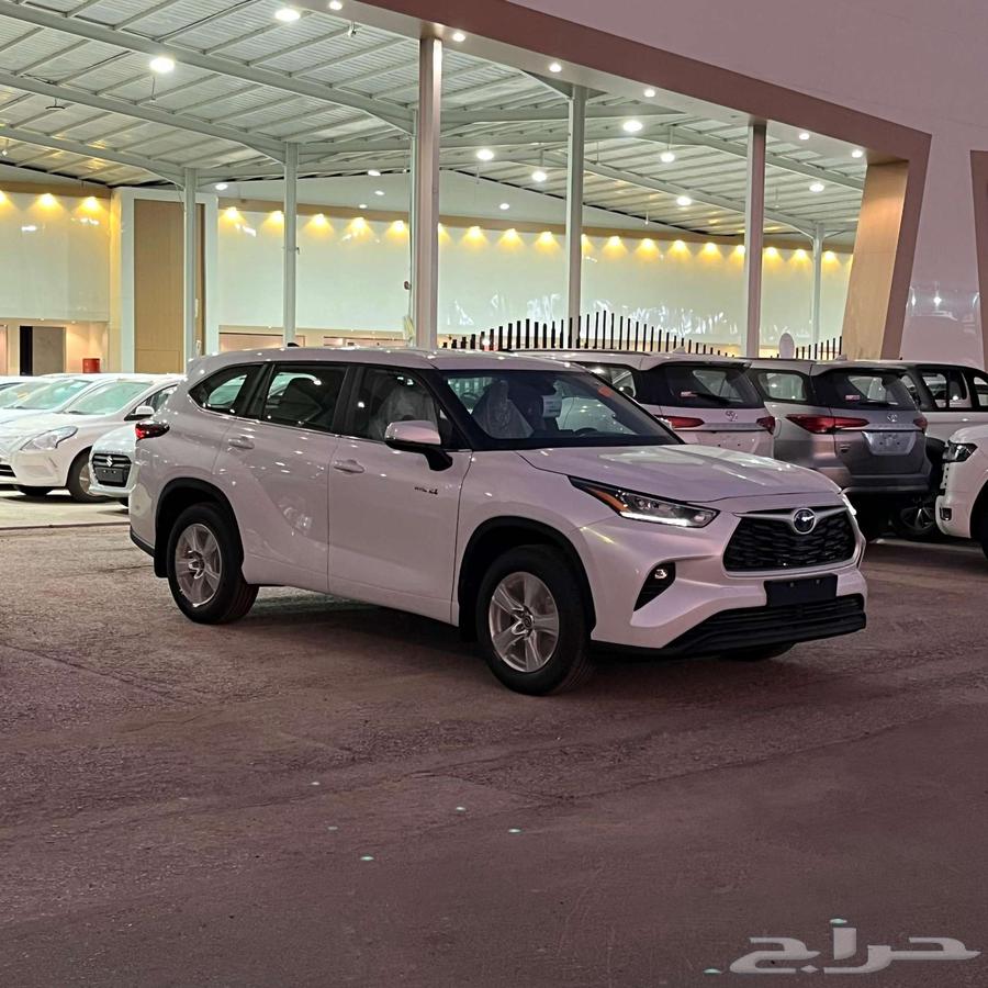 تويوتا هايلندر ستاندر من غير دبل63408497425409112