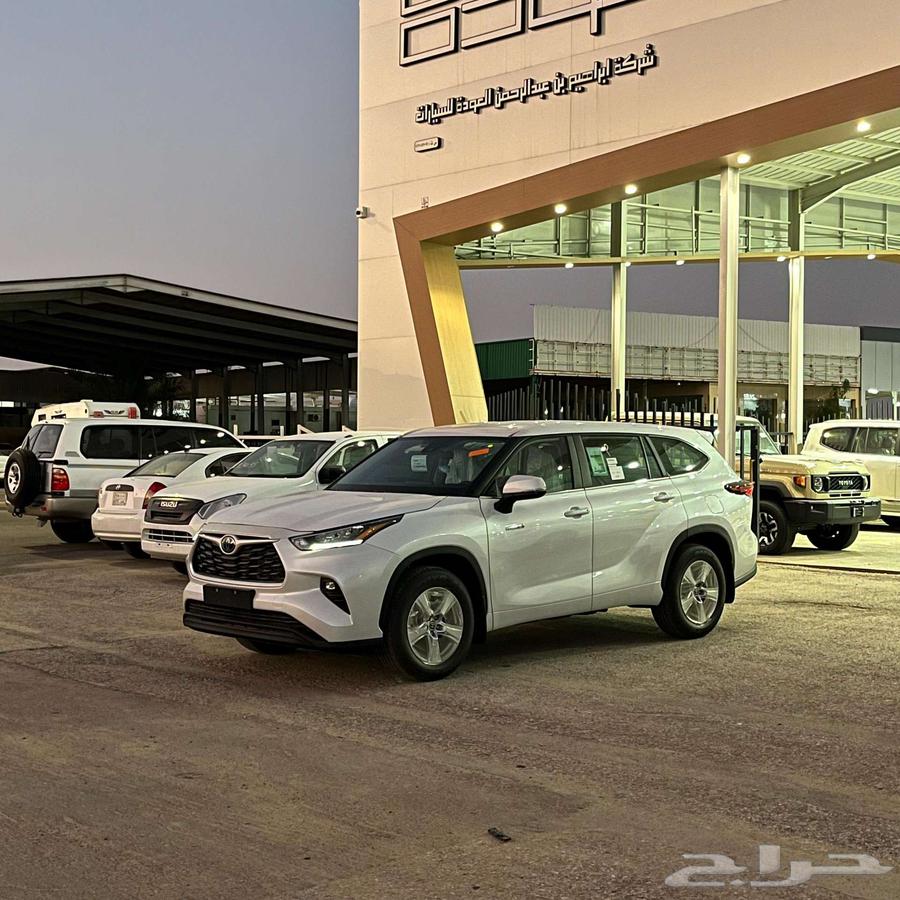 تويوتا هايلندر ستاندر من غير دبل63408497425409111