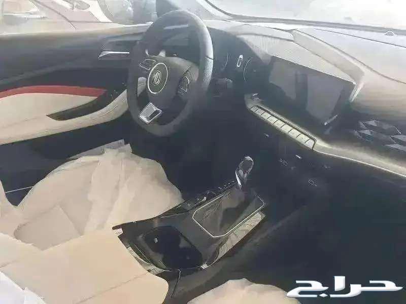 ام جي جي تي MG GT استاندر موديل 202463379146744579112