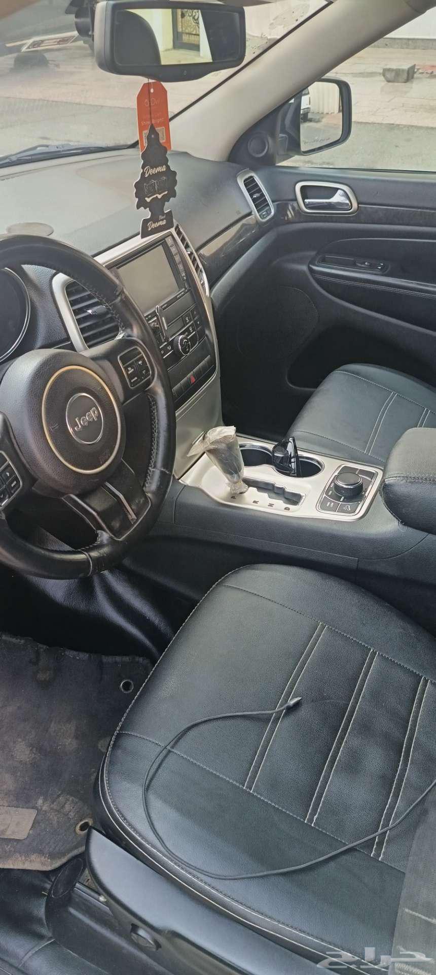 Grand Cherokee 201163378363335043113