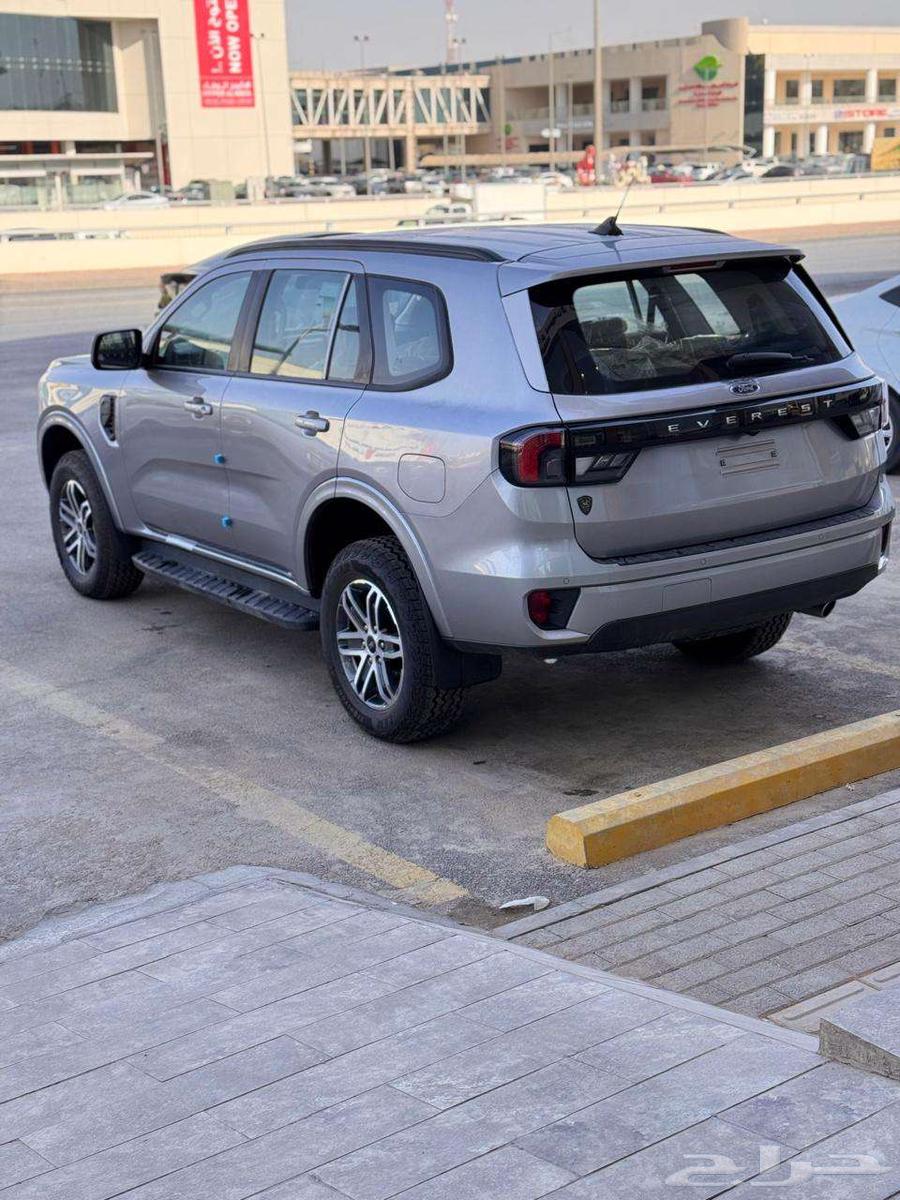 فورد ايفريست XLS ستاندر 7 راكب دبل 2024 الناغي63379523725059111