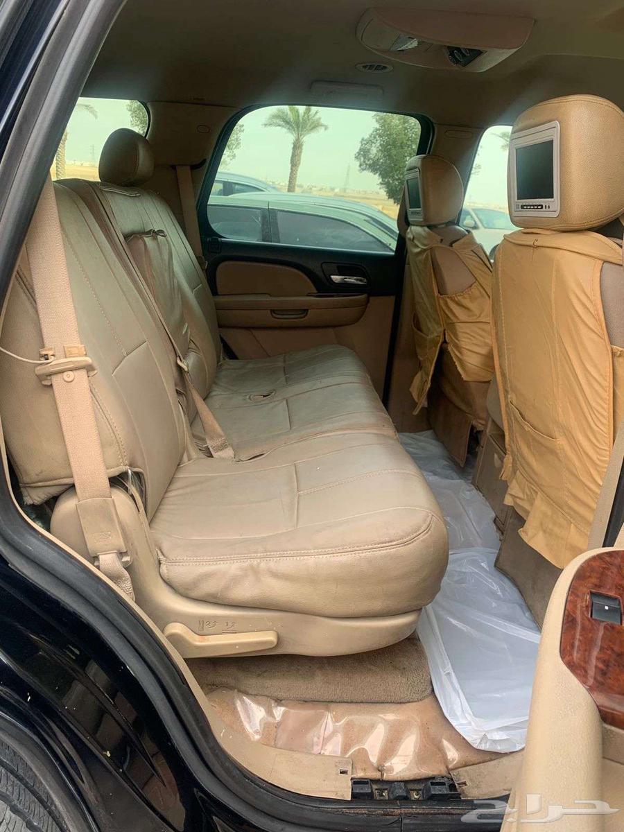 Chevrolet Tahoe 2008 in very good condition.63377302897666112