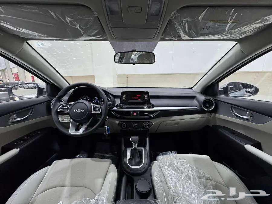 Kia Cerato Standard 1600 cc, model 2024, available for cash and installments63379793674498114
