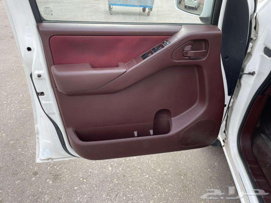 Nissan Navara 2014 automatic transmission63378717397634114