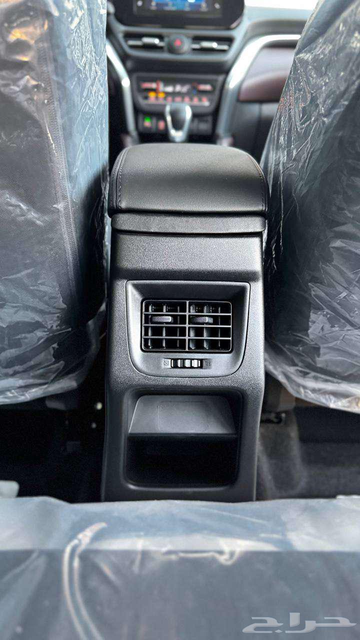 Toyota Urban 202563008284417283112