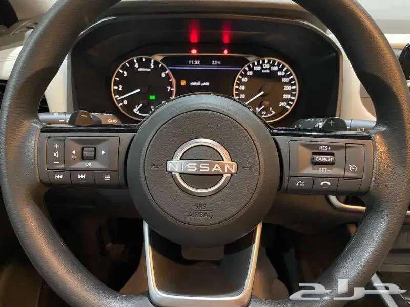 Nissan X-Trail Standard 7-seater, 2024 model, available on installments or cash63373908650369112