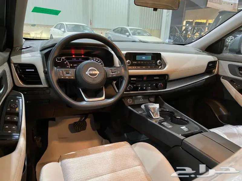 Nissan X-Trail Standard 7-seater, 2024 model, available on installments or cash63373908650369114