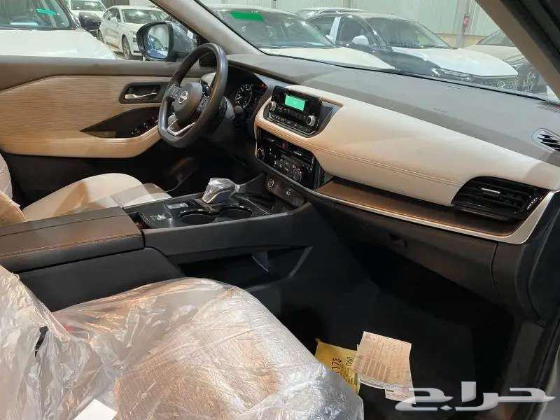 Nissan X-Trail Standard 7-seater, 2024 model, available on installments or cash63373908650369113