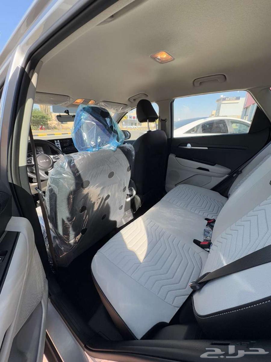 Kia Sonet Standard 2024 available for cash or installments at Sutou3 Alshams63373744477313114