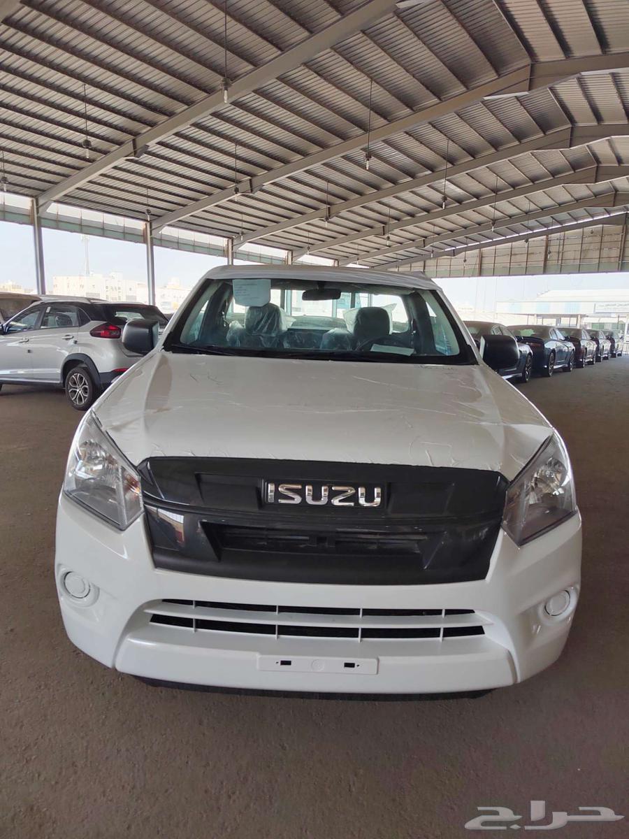 Isuzu D-Max 2025 sides633728435946261125