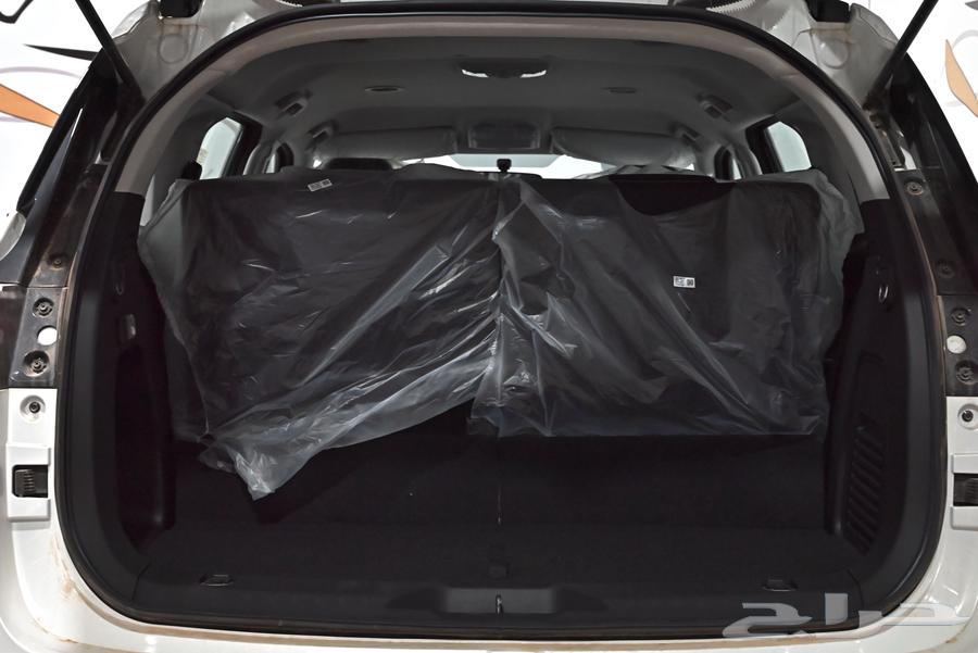 Special offer for Isuzu MUX half-full without double 2023 at a price of 111,50063375285032706114