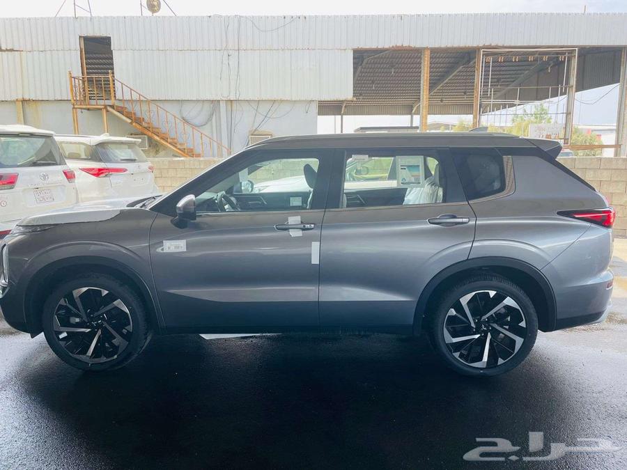 Mitsubishi Outlander 2024 full option plus, available for cash and installment payments63373909185155113